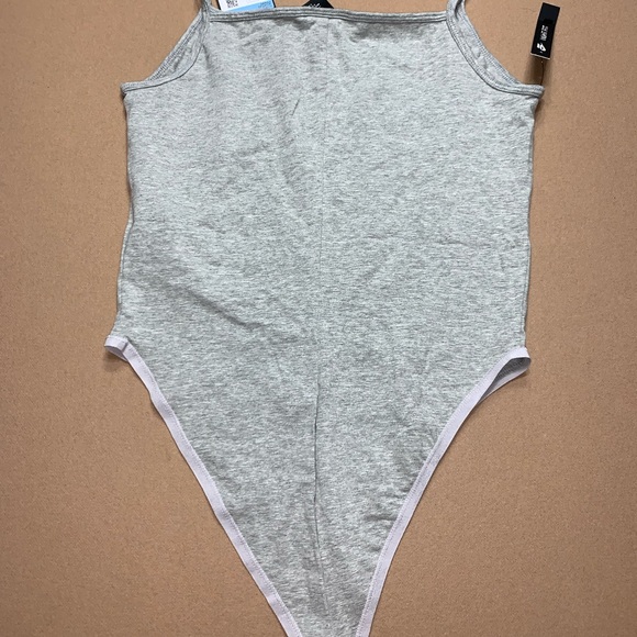 Nike Grey Bodysuit - Picture 4 of 4